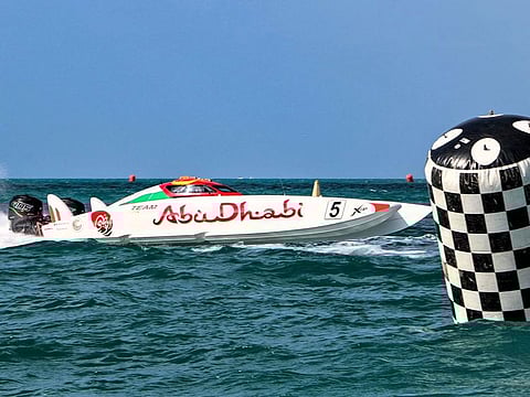 Team Abu Dhabi 5 crew Rashed Al Tayer and Majed Al Mansoori