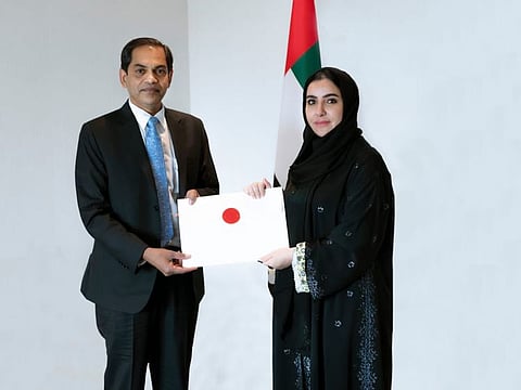 Alya Mohamed Almehrezi receives a copy of the credentials of Sunjay Sudhir, Ambassador of India to the UAE.