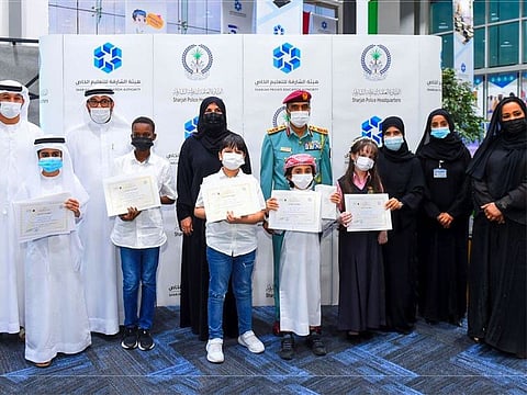 Brigadier Abdullah Ibrahim bin Nassar honoured five students in Sharjah with the ‘Polite Student’ award, in the presence of other officials.