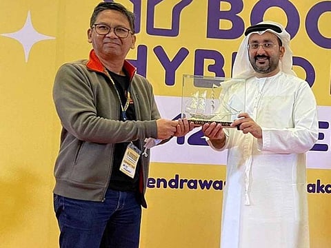 The pavilion by Muslim Council of Elders was named as the Best Pavilion at Indonesia International Book Fair in Jakarta.