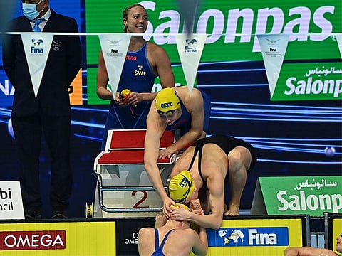 Sweden equalled the world record in the women’s 4x50m medley relay at the Fina World Swimming Championships in Abu Dhabi