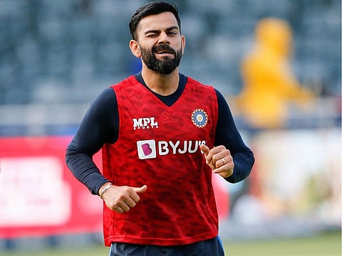 Virat Kohli trains