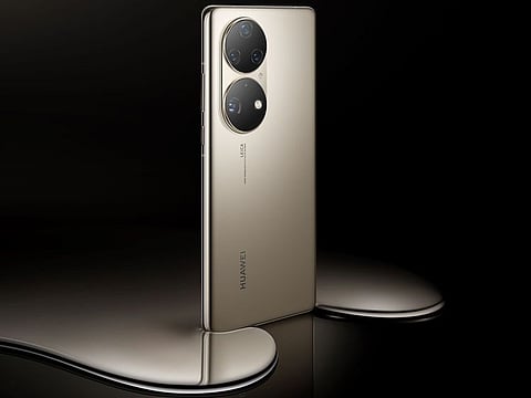 The P50 Pro will be available in Cocoa Gold and Golden Black finishes.