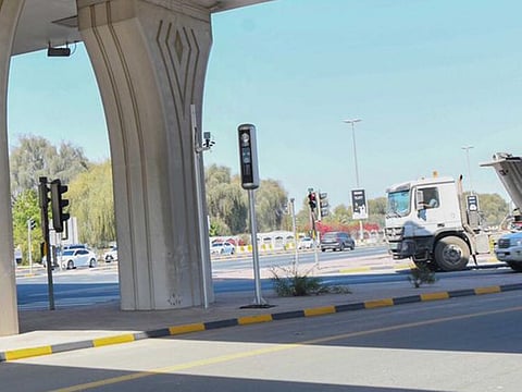 Speeding and crossing a red light will be fined Dh1,000, 12 traffic points, and impounding the vehicle for one month