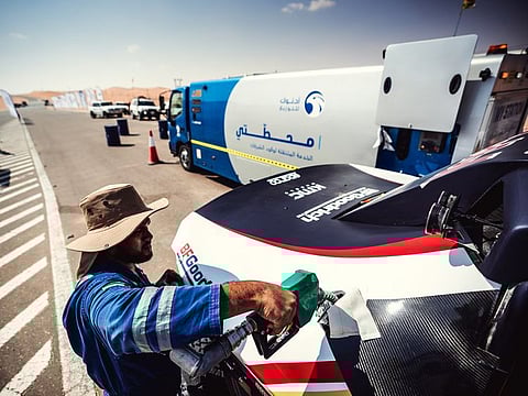 ADNOC Distribution’s Super 98 premium fuel, extracted and refined in the UAE, is specially designed to offer advanced care and efficiency in the most demanding environments.
