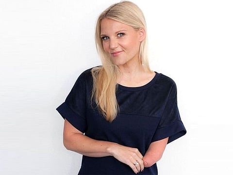 Jessica Smith was born without an arm, but she's not letting that hold her back.