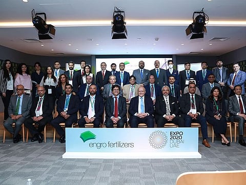 Expert panelists Dr. Abdul Rashid, IFA Laureate, Charles Schneider, International Finance Corporation, Ayman Alwadhy, The Corporate Group, UAE, Wasim Halabi, Foodco National Foodstuff Co PJSC, and Fredric Favre, MAS Seeds, France, with the Engro team, including Hussain Dawood, Chairman of Engro Corporation and Dawood Corporation, Shahzada Dawood, Vice Chair, Engro Corporation, Ghias Khan, President & CEO of Engro Corporation, Nadir Salar Qureshi, CEO of Engro Fertilizers and Dr. Munir Jamil Al Rusan, Professor and Dean at Jordan University of Science and Technology.