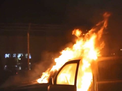 Abu Dhabi Police and Abu Dhabi Civil Defence have shared vehicle safety tips as summer approaches.