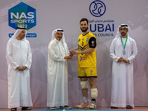 Saeed Hareb, Secretary-General of the Dubai Sports Council and Chairman of the Organizing Committee of the tournament, gave away the prizes.