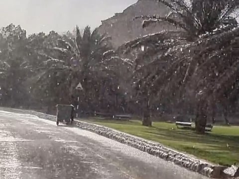 Rain in Al Ain