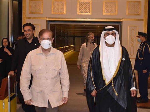 Pakistani Prime Minister Shehbaz Sharif being received on arrival in Abu Dhabi