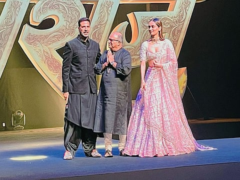 Akshay Kumar, filmmaker Chandraprakash Dwivedi and former Miss World Manushi Chhillar at the trailer launch of 'Prithviraj'