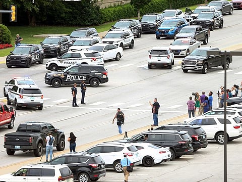 Tulsa police respond to a shooting at the Natalie Medical Building Wednesday, June 1, 2022. in Tulsa, Okla.