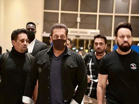Salman Khan landing in Abu Dhabi for IIFA
