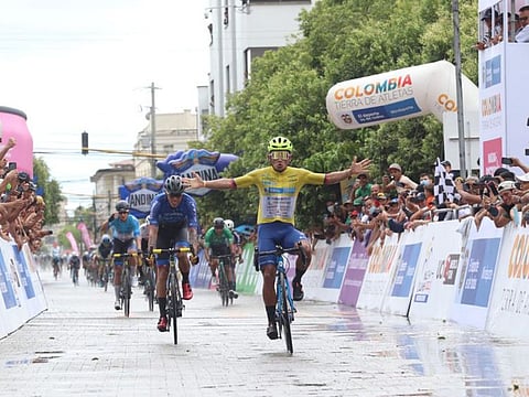 Luis Carlos Chia didn’t even have time to celebrate his triumph in the third stage of the annual cycling race the Vuelta a Colombia before the high-speed crash.