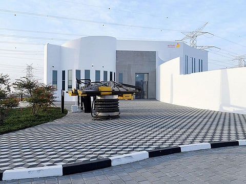 In accordance with Decree No 24 of 2021, Dubai Municipality undertakes developing and implementing an integrated system to plan, design and implement construction work using the 3D printing technology.