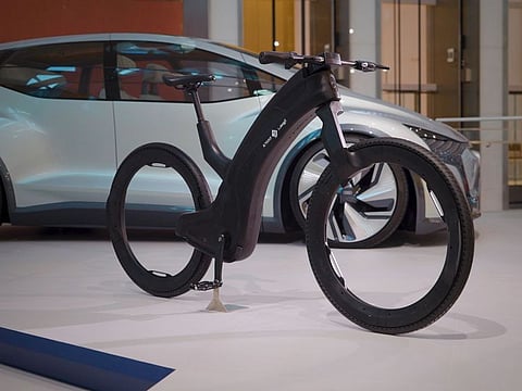 The Museum of the Future and Dubai’s Roads and Transport Authority signed a strategic partnership to exhibit some of the world’s most exciting, advanced mobility solutions.