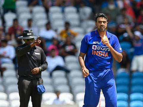 Ravichandran Ashwin has been economical in his spell, which has complemented Yuzvendra Chahal for India.