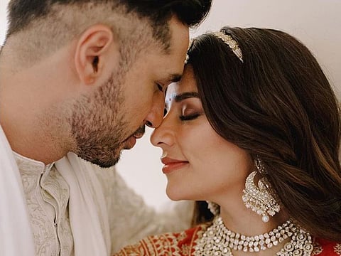 Singer Arjun Kanungo and Carla Dennis