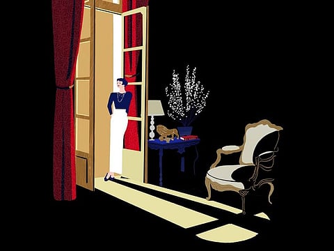 Rencontre(s) is a virtual experience of the moment Coco Chanel met with perfumer Ernest Beaux to create Chanel N°5.