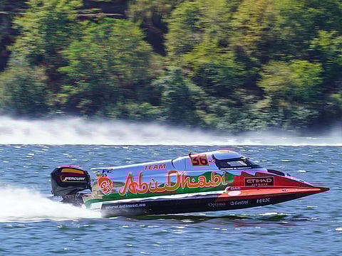 Team Abu Dhabi’s Mansoor Al Mansoori produced a battling performance in the Grand Prix of Portugal today to retain the lead in 2022 UIM F2 World Championship.