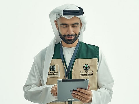 Saeed Ahmed Ali Al Ali is one of the 300 enumerators for Sharjah Census 2022. All field personnel will carry an ID tag and wear a special vest sporting the logos of DSCD and Sharjah Census 2022.