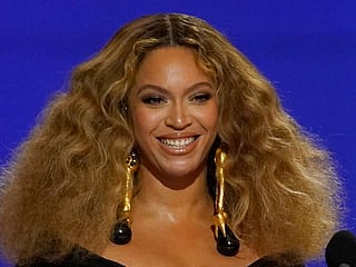 Pop idol Beyoncé, like Taylor Swift, is heading to movie theaters with a new film