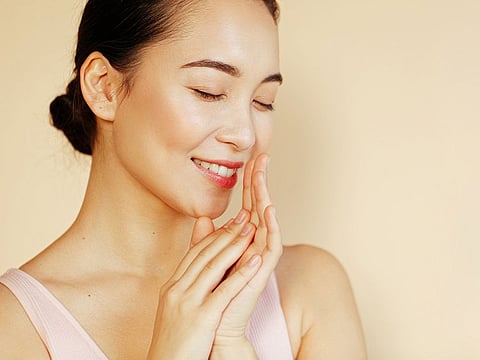 Niacinamide is a form of Vitamin B3, which has various important functions for skin health.