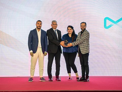 Al Maryah Community Bank wins the "Best Neo Bank" MEA Finance 2022 in the presence of Nouman Aziz Mir, Pratikk Dalal, Wissam Farran and Sahar Affendy