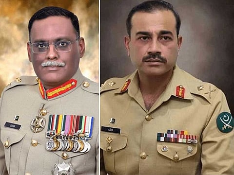 Lieutenant General Asim Munir (right) and Lt Gen Sahir Shamshad Mirza.
