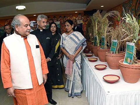 Union Minister for Agriculture and Farmers Welfare, Narendra Singh Tomar at the Pre-launch ceremony of International Year of Millets 2023, in New Delhi on Thursday, Nov 24, 2022. Minister of State for Agriculture and Farmers Welfare, Sushri Shobha Karandlaje, Union Minister for External Affairs, Dr Subrahmanyam Jaishankar and Minister of State for External Affairs and Culture, Meenakashi Lekhi are also seen.