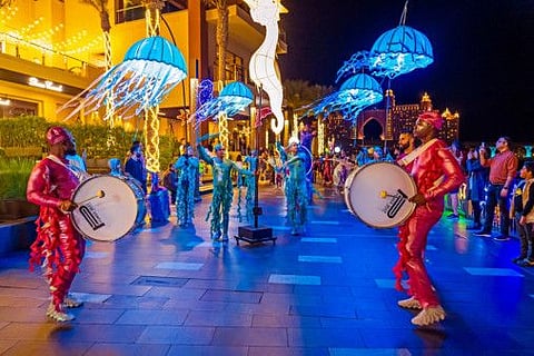 Sea-Wonder parade at The Pointe during Dubai Lights