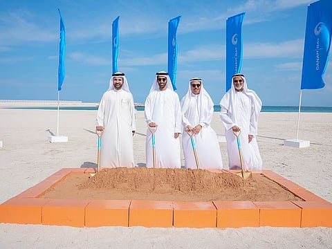 The ground-breaking ceremony was held by Sheikh Khalid bin Saud Al Qasimi, Vice Chairman of Ras Al Khaimah’s Investment and Development Office; Khalid Bin Kalban, Vice Chairman and CEO, Dubai Investments; Abdulla Al Abdouli, CEO of Marjan; and Ali Bin Khalfan Al Mutawa Al Dhaheri, Founder Chairman of Ali & Sons Holding LLC.