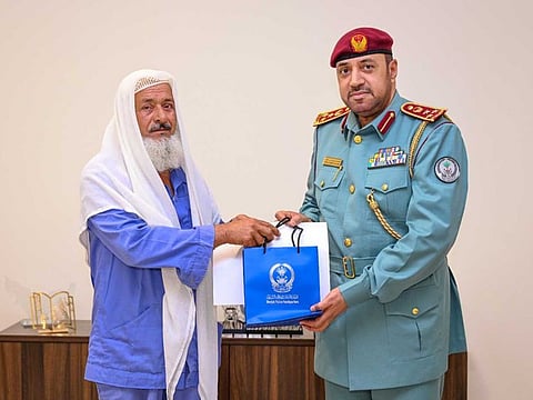 Abdul Aziz Abdul Hameed (L) with Brigadier General Abdullah Mubarak bin Amer, Deputy Commander-in-Chief of Sharjah Police