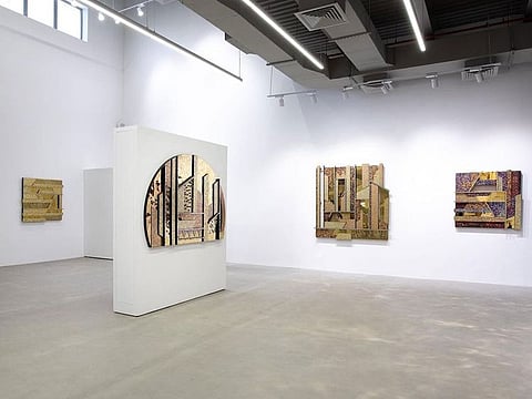 Ghanaian Artist Yaw Owusu’s first solo exhibition in Dubai is showing in Efie Gallery.