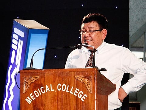 Dr Sanduk Ruit speaking at a medical conclave. The cataract surgery lenses manufactured by his centres are provided to over thirty countries at very low cost.