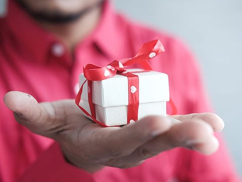 When your best-laid plans don't work out, pick up one of these last-minute gifts instead, which are just as thoughtful and luxurious.