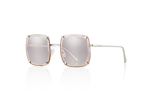 The TF3089 style features faceted lenses in a cushion-cut shape