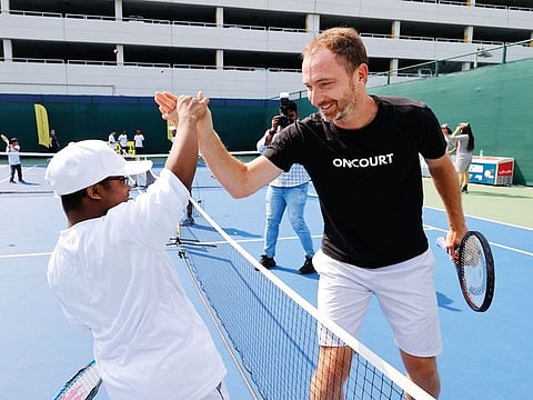 Matwe Middelkoop spent the morning with children of determination inspiring and encouraging their tennis aspirations.