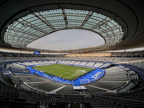 The Stade de France stadium has a capacity of 80,000.