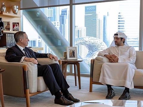 Sheikh Maktoum holds a meeting with Daniel Pinto.