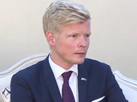 UN Special Envoy Hans Grundberg (above) met with senior Omani and Houthi officials in Muscat this week and discussed ways to make progress towards an inclusive Yemeni-led political process, his office said.