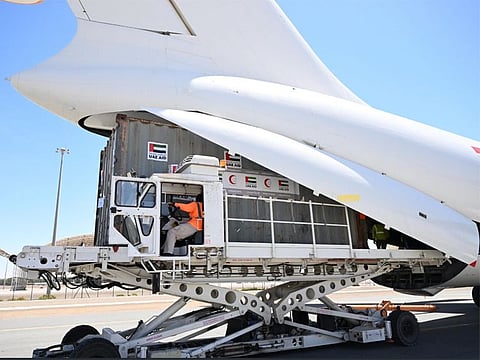 Two planes were sent to Port Sudan Airport carrying 100 tonnes of urgent medical supplies and essential medicines to treat injuries and conduct emergency surgeries in Sudan.