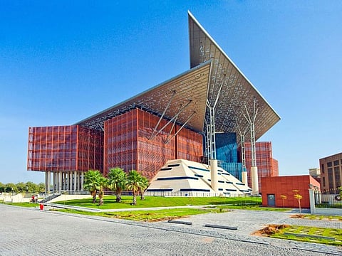 Abu Dhabi Judicial Department. The Centre determined its composition and named it as ADB-5’Br-PINACA, to register it in an international database under the name of the ADJD’s Laboratory of Chemistry.