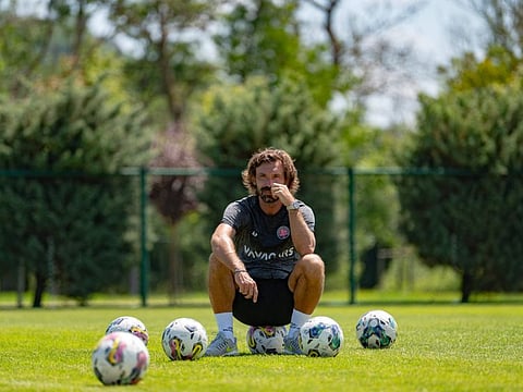 Italian coach Andrea Pirlo has stepped down as coach of Turkish top-flight side Fatih Karagumruk with three games remaining in the season.