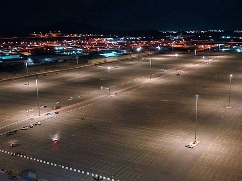 With the capacity to house 50,000 vehicles, the new parking lots are a significant addition to the logistical framework of Mecca.