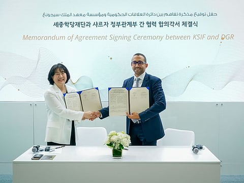 Sheikh Fahim Al Qasimi, Chairman of DGR and Lee Hai Young, President of KSIF, during the signing of MoU in the presence of senior officials, cultural luminaries and media personalities at the Seoul Book Fair