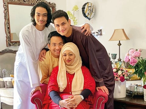 Fazly Juffa Kamal and family