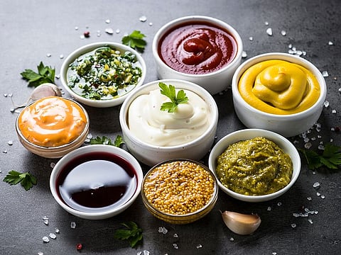 11 tasty dips and sauces that you can make a t home.