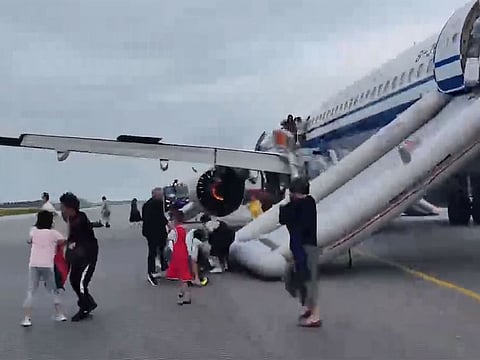 CA403 TFU-SIN emergency landing
